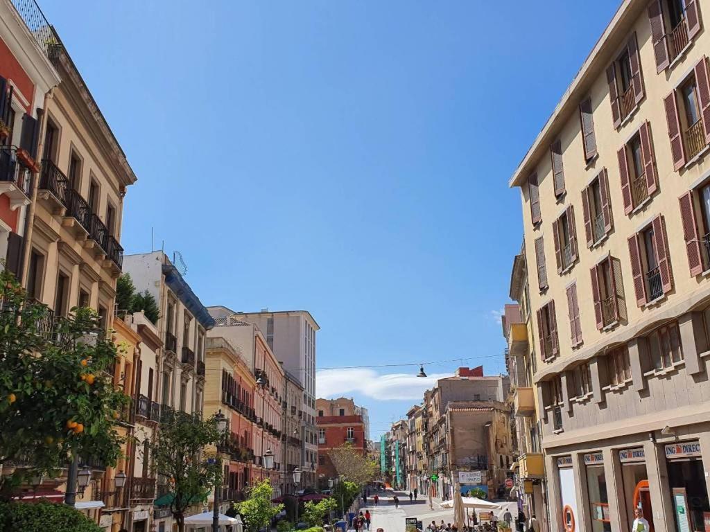 Corso Vittorio Rustic Loft Lägenhet Cagliari Exteriör bild